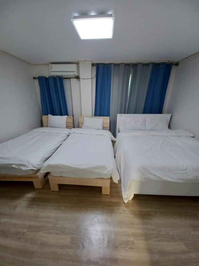 J&J Guesthouse Чонджу Экстерьер фото
