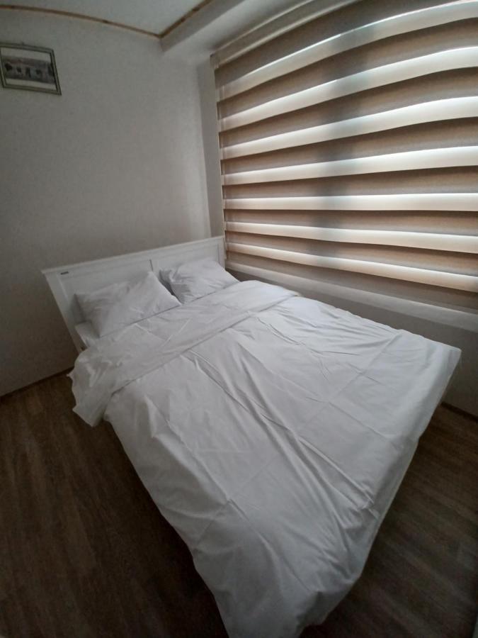 J&J Guesthouse Чонджу Экстерьер фото