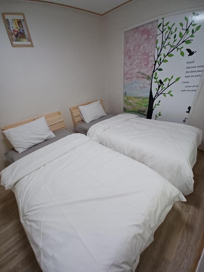 J&J Guesthouse Чонджу Экстерьер фото