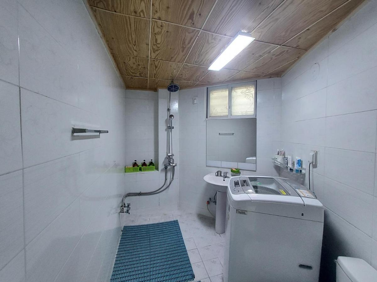 J&J Guesthouse Чонджу Экстерьер фото